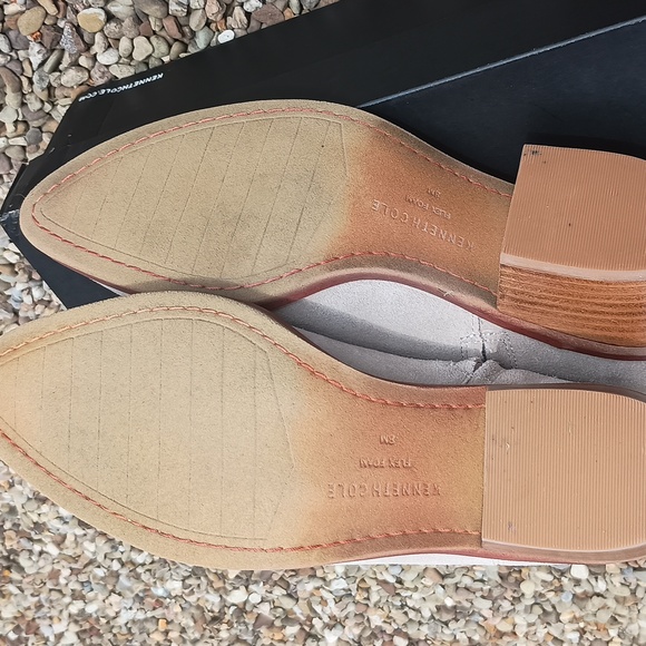 Kenneth Cole Arlo Western Bootie, light taupe, size 8 medium - Picture 3 of 9